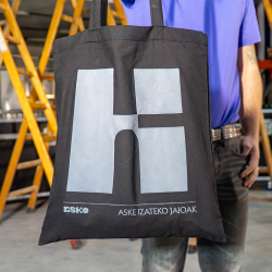Tote bag negra "K" Aske