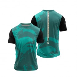 Camiseta deportiva verde...