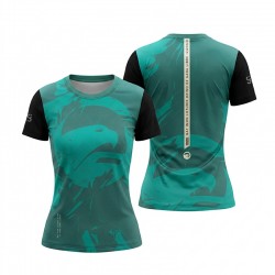 Camiseta deportiva verde...